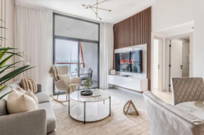 GuestReady - Modern apt overlooking Burj Khalifa